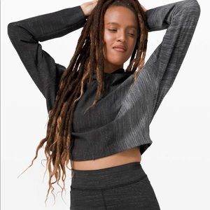 Lululemon Varsa Cropped Hoodie